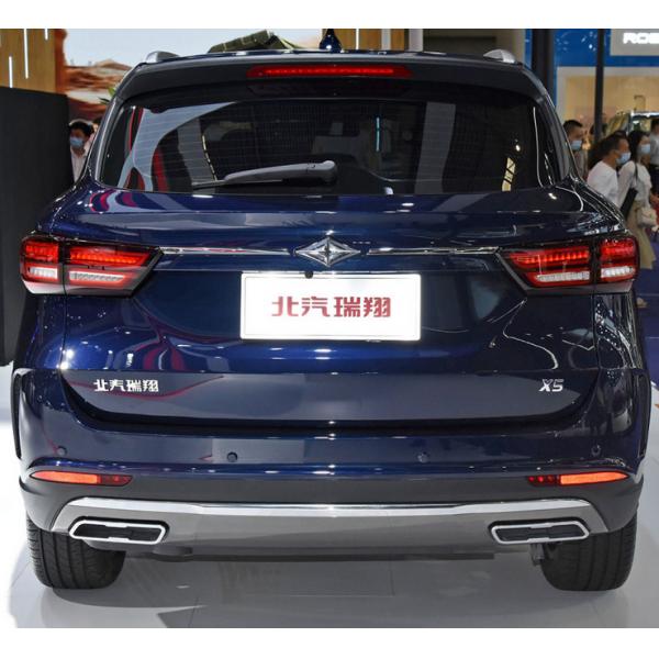 Quality BAIC Gasoline Hatchback SUV With 55L Oil Tank And Max 180kmh Midsize SUV for sale