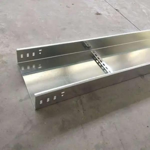 Quality Customized Height Raceway Cable Tray Metal 2 Years Warranty for sale