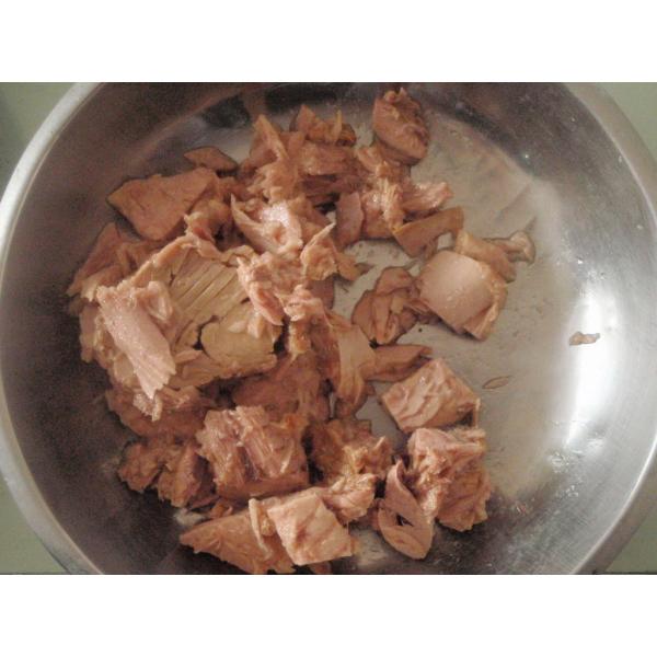Quality Various Specification Canned Tuna Chunks In Vegetable Oil 3 Years Shelf Life for sale