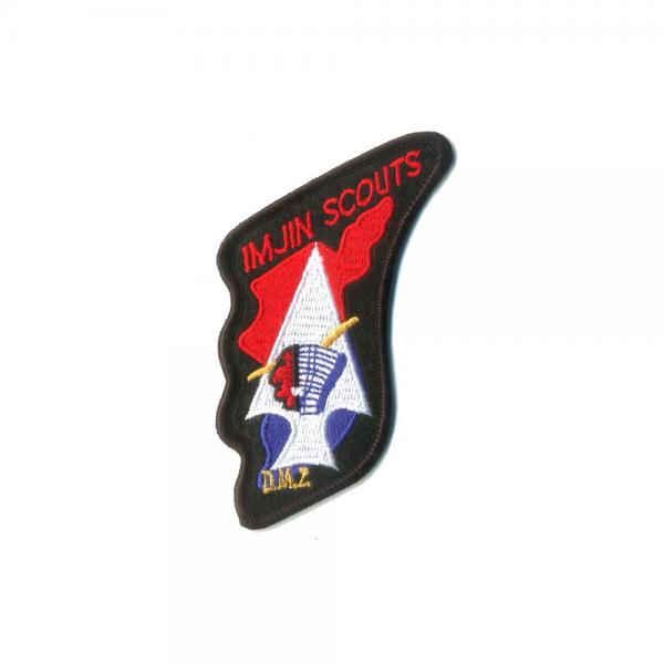 Quality Ironing Backing Embroidered Badges For Clothes Merrowed Border for sale