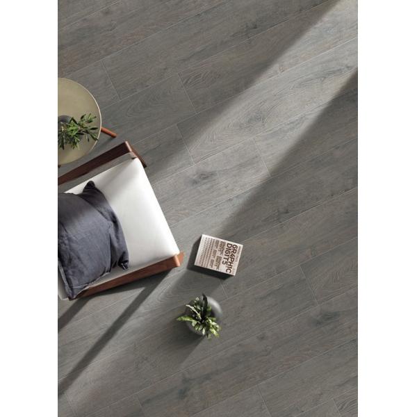 Quality Modern Design Indoor Porcelain Tiles With Polished Surface 48 X 8 Inches for sale