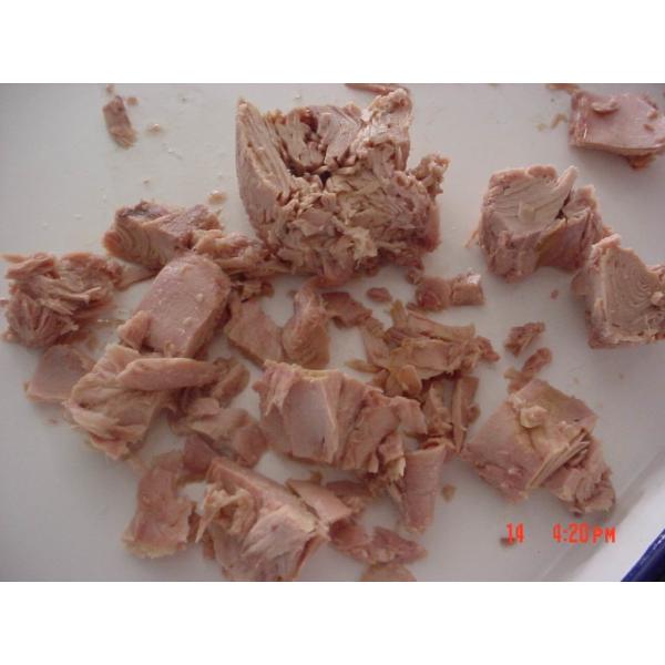 Quality Excellent Fine Taste Canned Tuna Chunks Natural Without Preservatives for sale