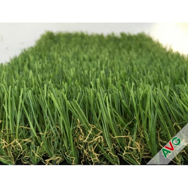 Quality Fresh Color Strong And Dence Garden Fake Grass For Soccer Field SGS SGF ISO900 for sale