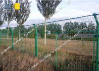 China High Tensile Barbed Wire Fence Protective Net Weather Resistance For Road factory