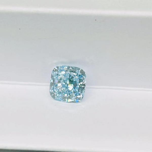 Quality VS1 Cushion Brilliant Cut CVD Lab Grown Blue Diamonds 3.2ct-3.6ct for sale