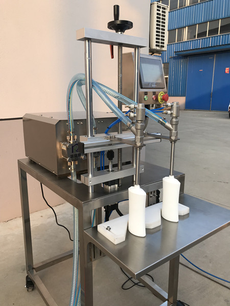 Quality SS316 Pharmaceutical Liquid Filling Machine for sale