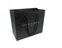 China High End Custom Printed Paper Bags / Black Paper Gift Bags Embossed Surface Disposal factory