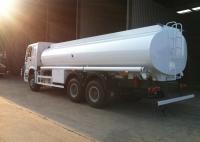 China SINOTRUK HOWO Fuel Tank Truck 20 Tons , 6X4 LHD Euro2 290HP Mobile Fuel Trucks factory