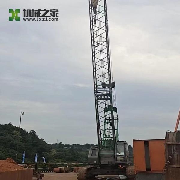 Quality 70ton Used Zoomlion Crawler Crane Zoomlion QUY70 for sale