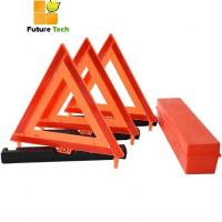 China Reflective Warning Red Triangle Road Sign Emergency Road Safety Accessories Kit factory