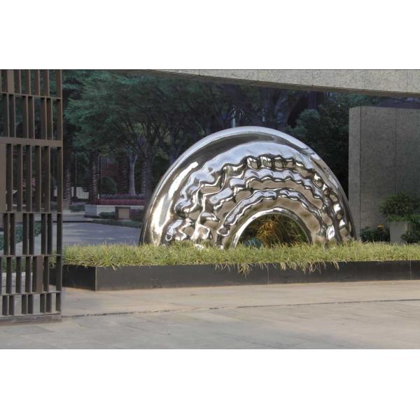 Quality Stainless Steel Large Outdoor Sculpture , Mirror Polished Outdoor Modern Art Statue for sale