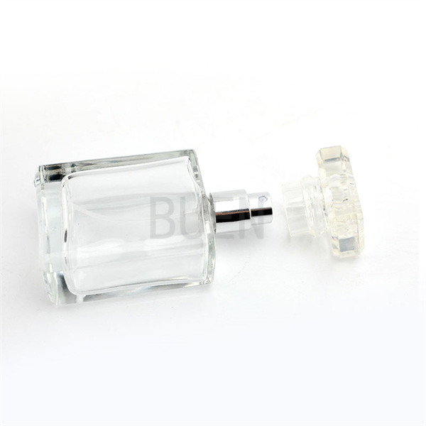 Quality Square Transparent Glass Perfume Bottle ，Customized Empty 100ml Spray Bottles for sale