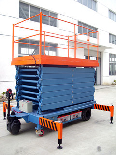 Quality Electrical Hydraulic Mobile Scissor Lift for Work Shop , Theatre , Hospital for sale