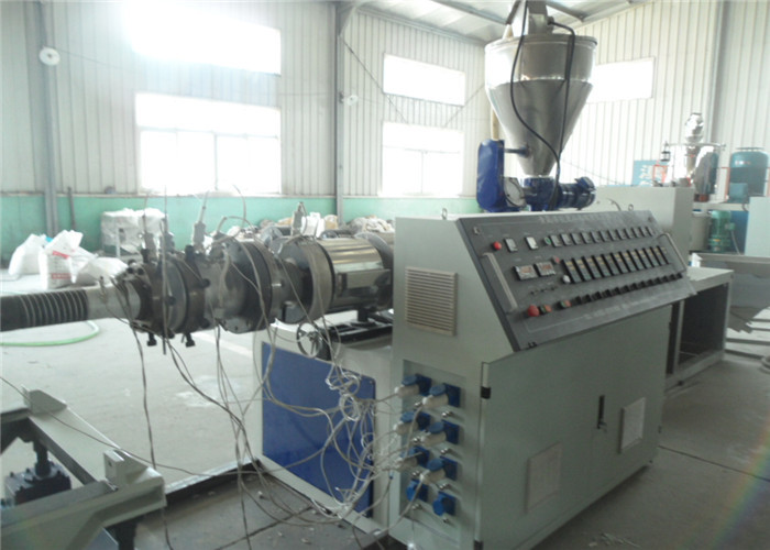 China PE Plastic Single Wall Corrugated Pipe Single Screw Extruder 1 Year Warranty for sale