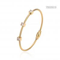 China Glisten Big Rhinestone Bracelet 14k Gold Plated Stainless Steel Bangle For Gift factory