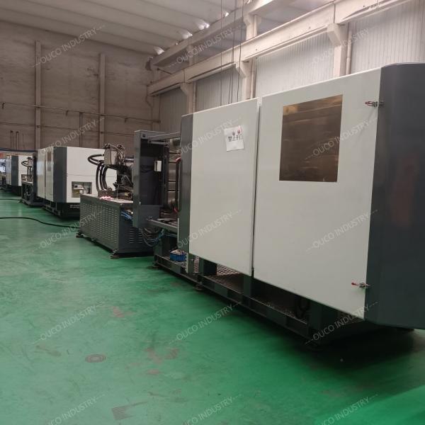 Quality CE Hydraulic Injection Moulding Machine PVC Injection Moulding Machine for sale