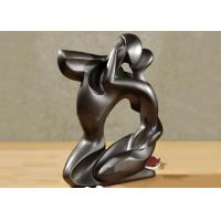 China Abstract Bronze Statue Kissing Love Couple Thermal Coloring Coating factory
