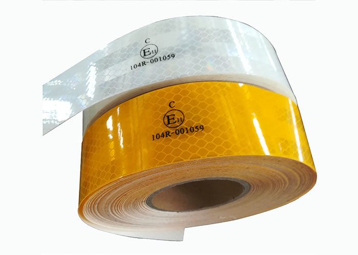 China Yellow Red And Yellow Trailer Reflective Tape Placement Strong Stickness Easy Operation factory