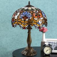 China 30cm 40cm Handmade Moon Shape Stained Glass Lamp Table Reading Light Luxury Glass Table Lamp factory