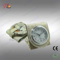 China Folding mini fancy desk alarm clock and travel alarm clock with moscow building printed factory
