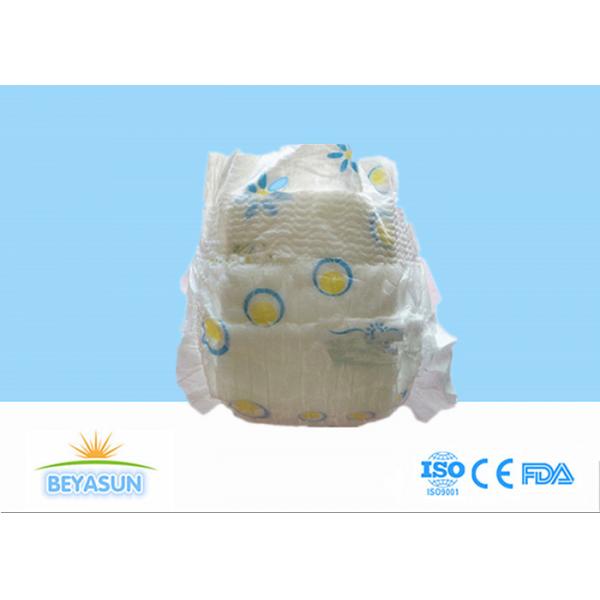 Quality Printed Infant Baby Diapers , Healthy Disposable Diapers For Babies With Sensitive Skin for sale