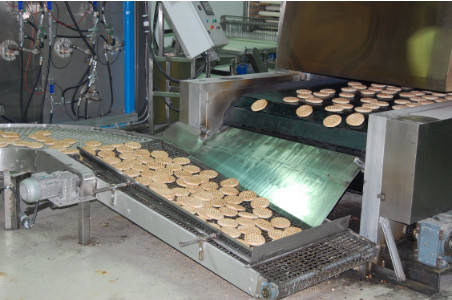 Quality Full Auto Pita Production Line 850 Mm Belt Width With Dough Sheeting System for sale
