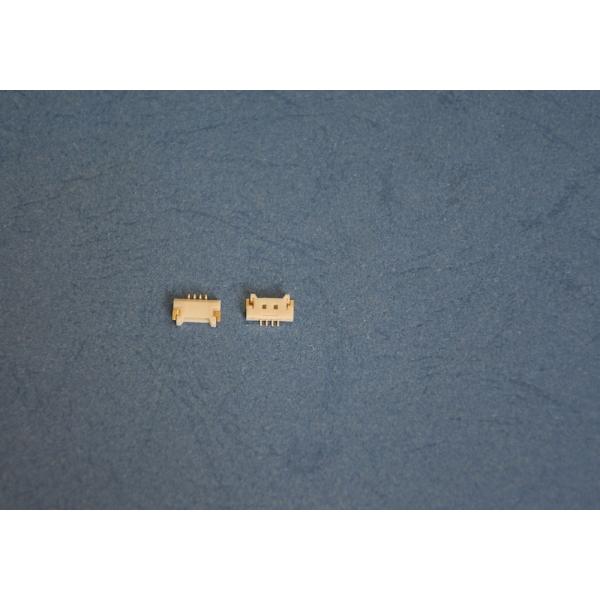 Quality 1A AC / DC 90 Degree Wafer Connector With Brass / Gold Flash Pins SMT male for sale