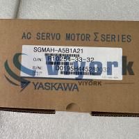China Yaskawa SGMAH-A5B1A21 Brushless AC Servo Motor 400W 2.6A NEW factory