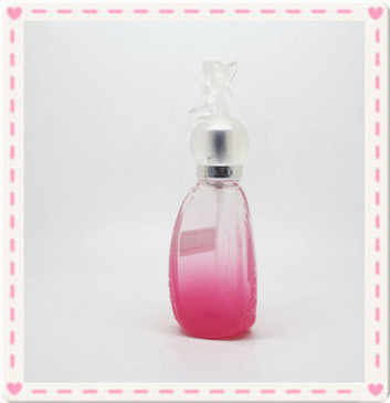 Quality Engraving Surface Refillable Glass Perfume Bottle , Glass Perfume Round Bottle for sale