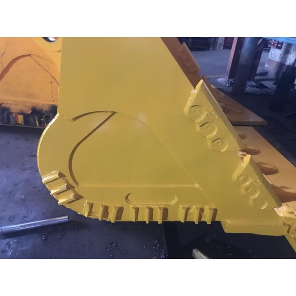 Quality Customizable Color Excavator Rock Bucket With Track Shoes Assembly On Bottom for sale