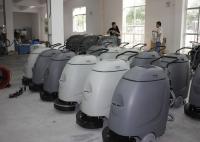 China Electronic Walk Behind Automatic Scrubber Floor Machine With 17 Inch Single Brush factory