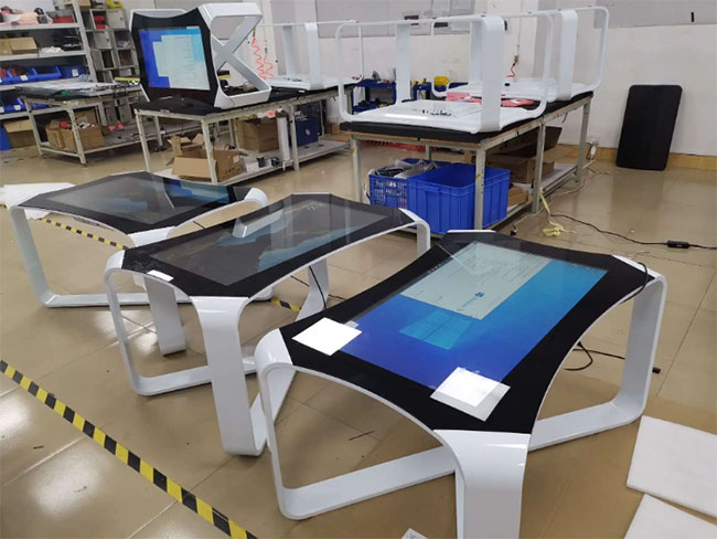 Custom Size 43 Inch Lcd Screen Table Advertising Player Multi Interactive 4K Waterproof Windows Touch Screen