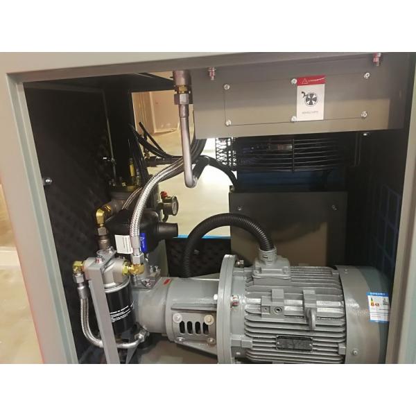 Quality Tank Mounted 25 Hp Screw Air Compressor , Diesel Air Compressor Filters Combined for sale