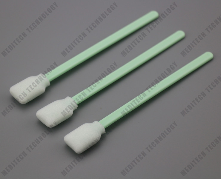 China Sponge Head Cleanroom Foam Swabs Green Long Pole Cleaning Swab ROHS Certification factory