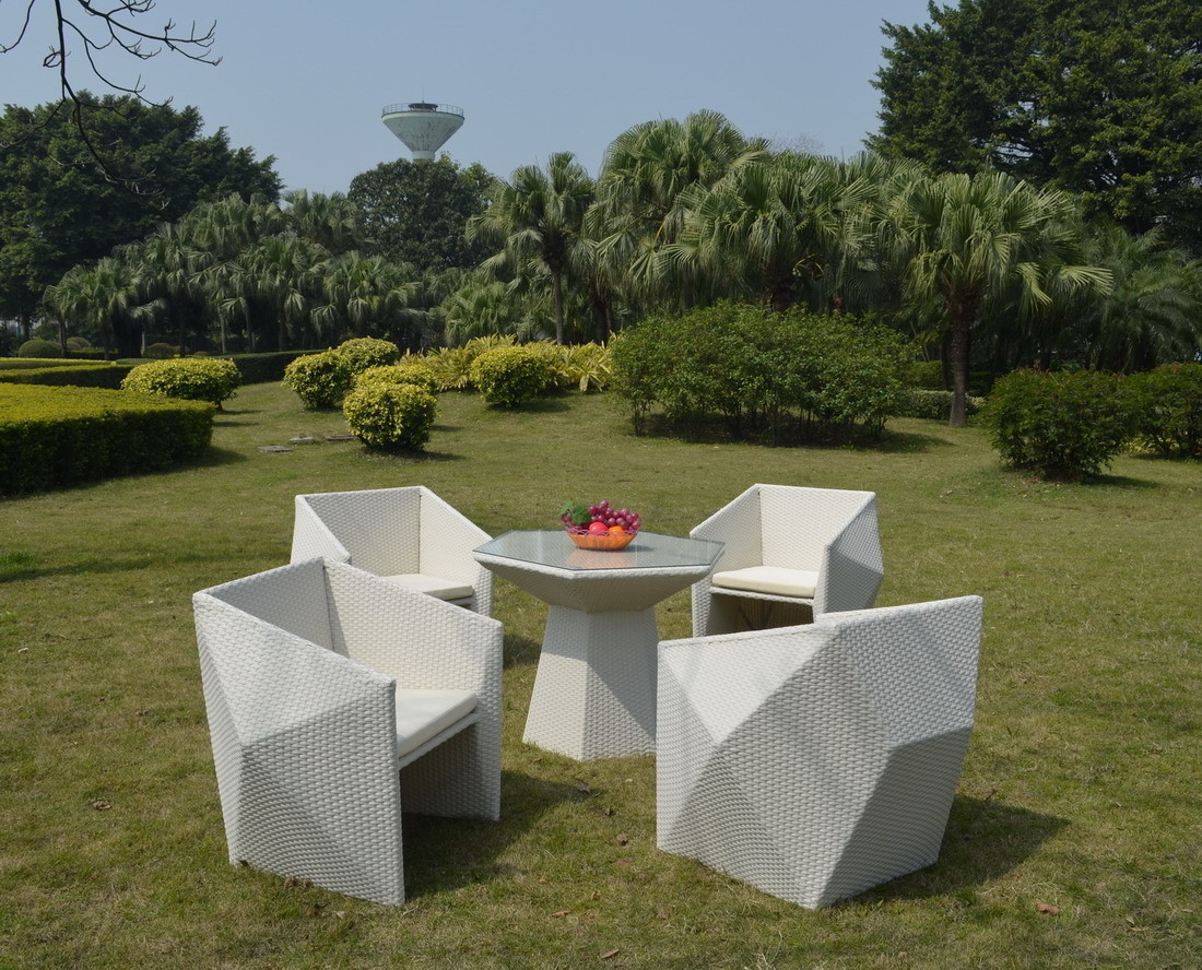 China WF-15406 new outdoor patio PE rattan  wicker Dinning table set furniture white for sale