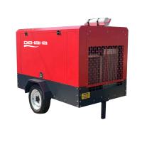 China Two Stage Diesel Industrial Portable Air Compressor For Mining  18.5 Kw 8 Bar 140cfm factory