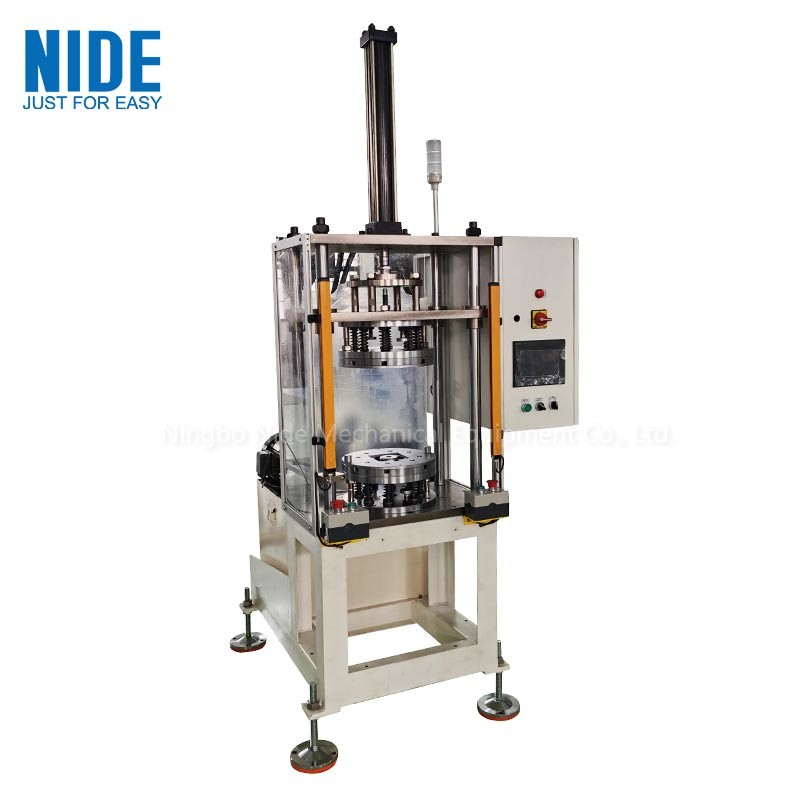 China 380V Coil Forming Machine For Small Medium Motor Stator factory