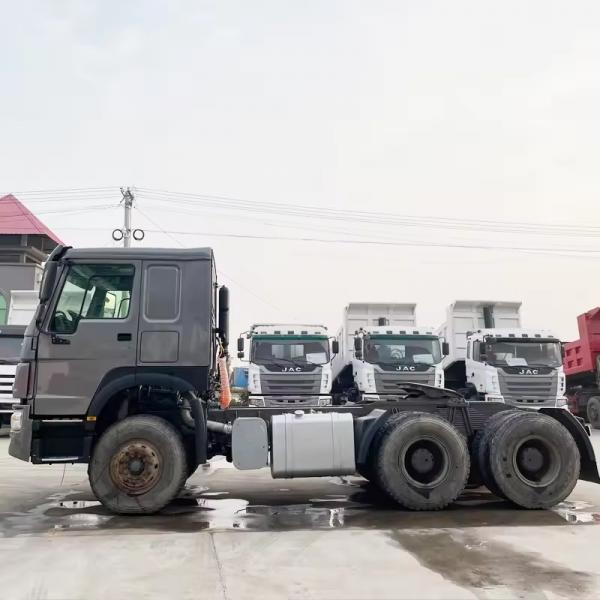Quality Sinotruk 371 420 HP Used Tractor Howo Trucks 10 2-Wheel Automatic Manual Diesel for sale