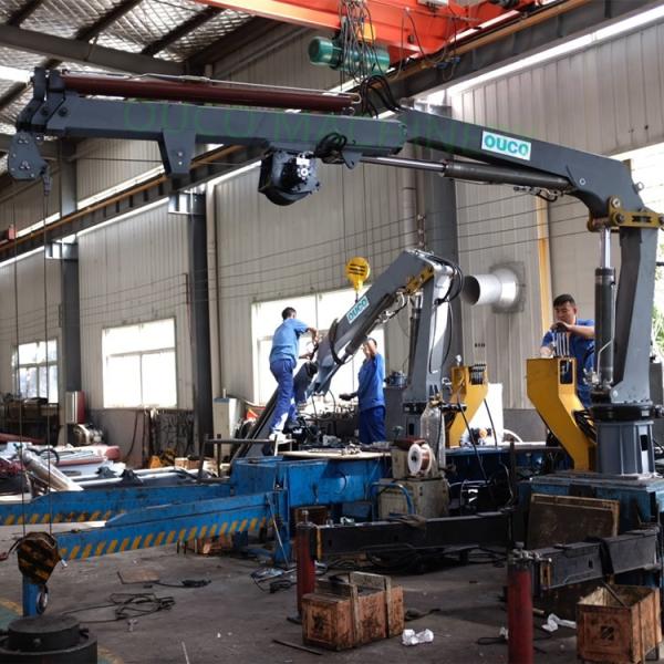 Quality 8M Knuckle Telescopic 0.6t Mobile Hydraulic Cranes for sale