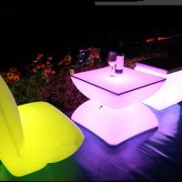 China PE Plastic LED Glow Furniture , Glow Cocktail Tables 16 Color Changeable factory