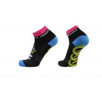 China Indoor Trampoline Jump Zone Grip Socks Trampoline Bounce Socks Antislip Socks For Sales for sale