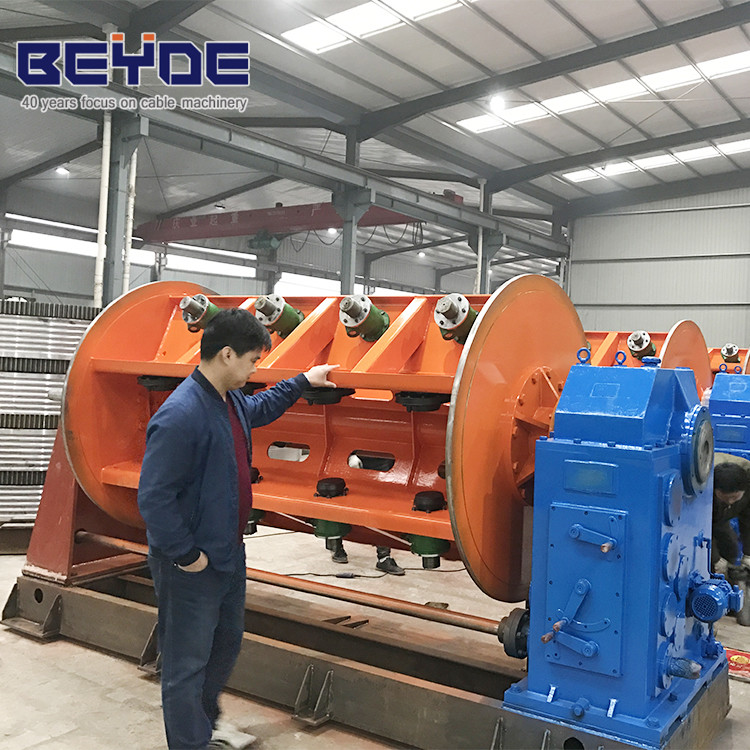 China Wire Stranding Armoured Cable Machine 64 Reel Lower Power Consumption for sale