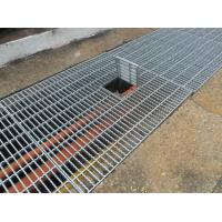 China Q235 Carbon 30x5 Industrial Steel Grating Heavy Duty Floor factory