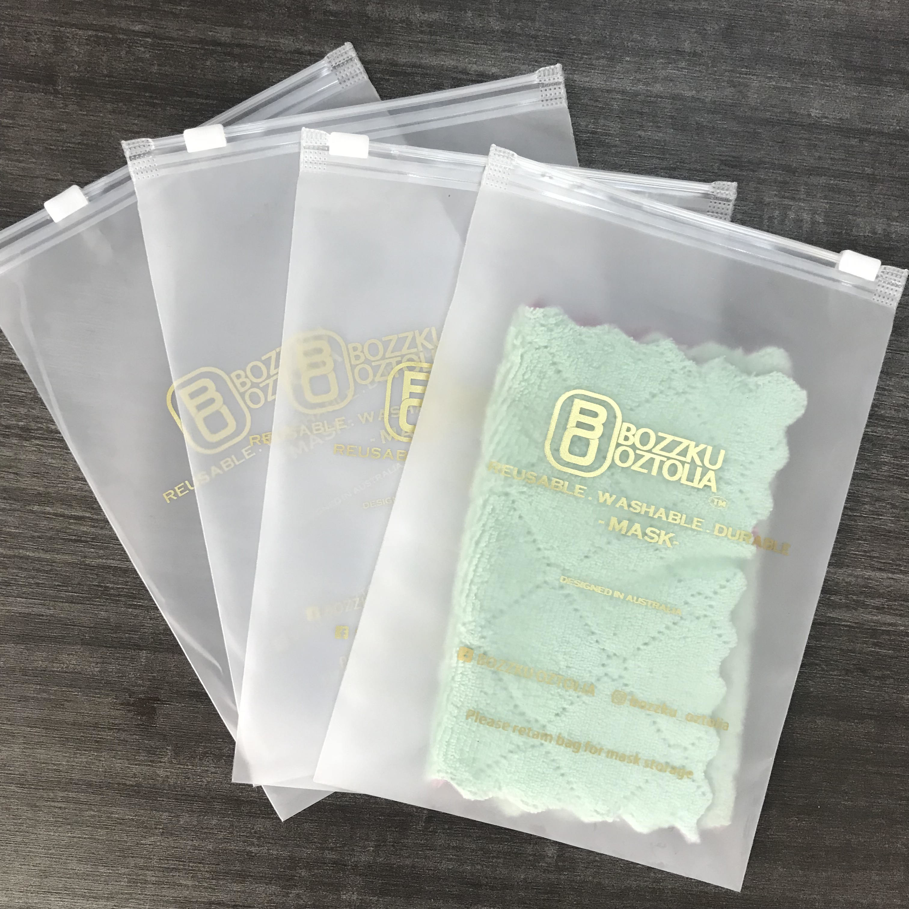China Zipper Printed Garment Plastic Packaging Bags Self Sealing OPP Material 32x22cm for sale