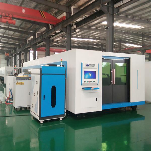 Quality Table CNC Fiber Laser Cutting Machine 3015 3000W 60mm for sale