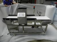China Atuo Belt Conveyor Metal Detectors High Sensitive For Plastic Industrial factory