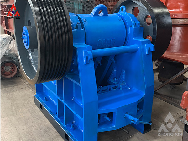 Quality Zhongxin stone plant 200 tph pe 250x400 jaw crusher price for sale
