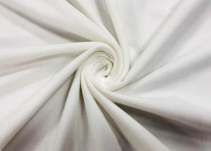 Quality 210GSM Weight Brushed Knit Fabric 82% Polyester Warp Knitting White Color for sale