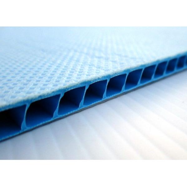 Quality C​rosslinked Foam PP Corrugated Board Spunbond Lamination Coroplast 3mm 4mm for sale