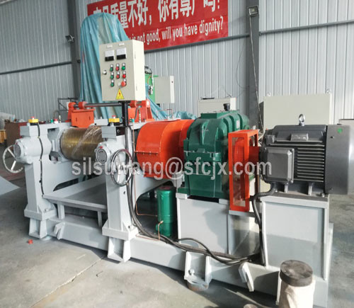 Quality Hardened Reducer Bearing Lubricating Open Mixing Mill For Rubber Plant for sale